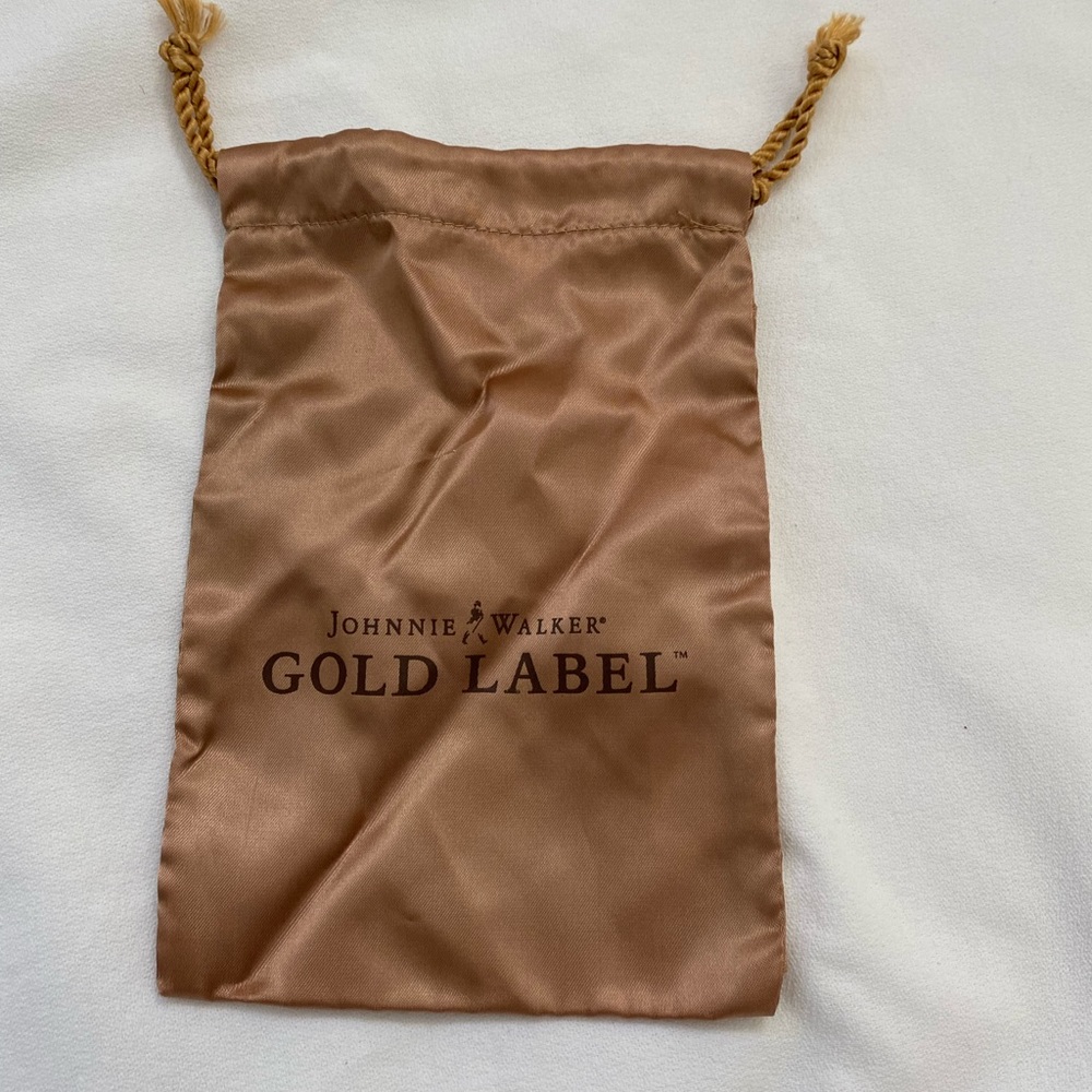 Johnny Walker Gold Label Bag